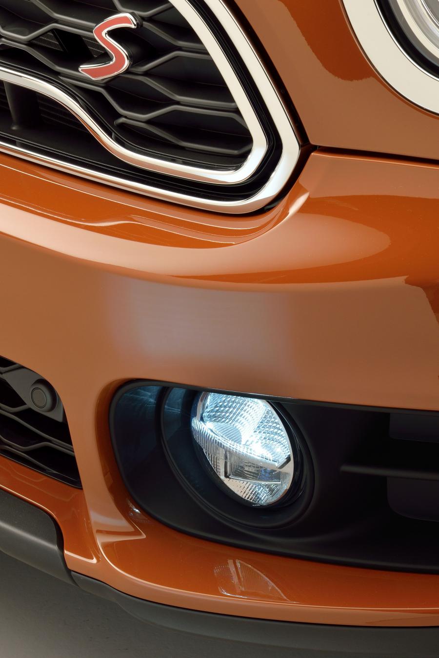 Детали экстерьера Mini Cooper S Countryman ALL4 2017 года  (WW) (фото 107 из 138)